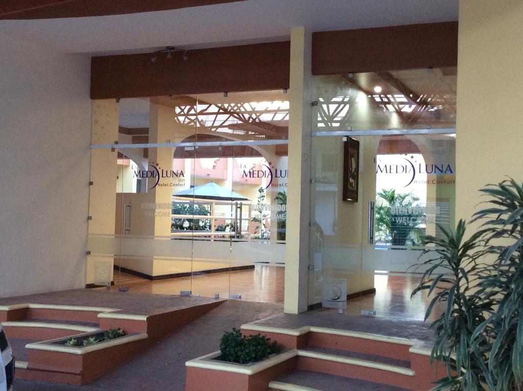 Hotel La Media Luna Inn Huejutla de Reyes Buitenkant foto